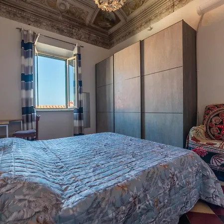 Apartment La Casa Di Nonna Pasquina - Goelba